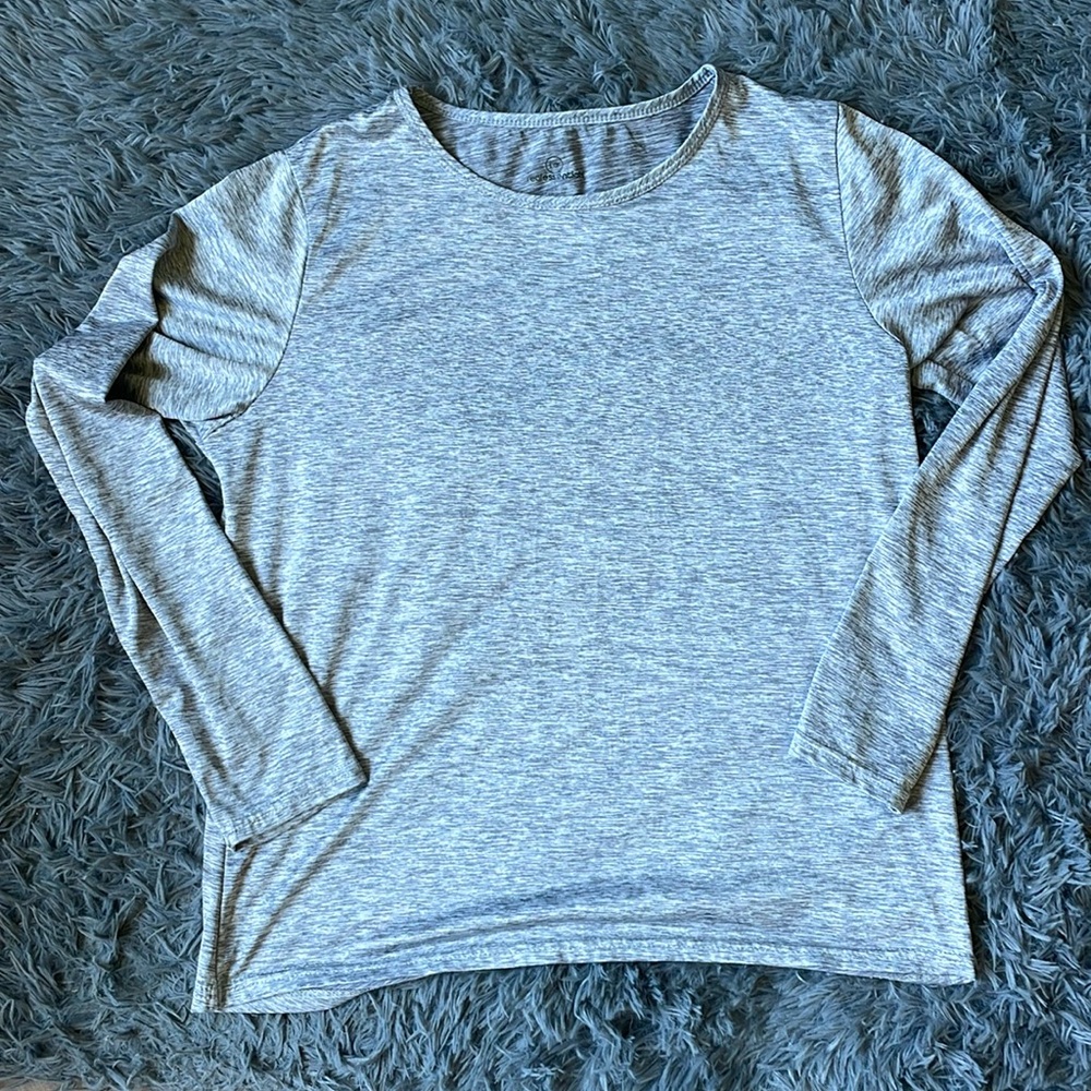 🚫DONATED🚫 Real Essentials Long Sleeved Workout Top